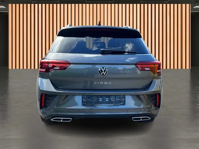 Volkswagen T-Roc view 30