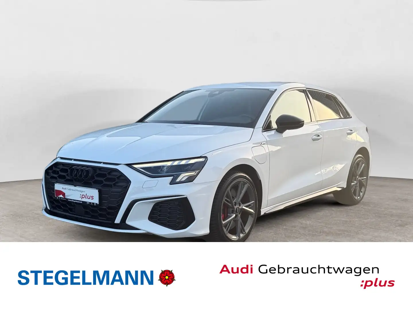 Audi A3 40 TFSIe S-tronic S-Line *Schwarz-P Blanc - 1