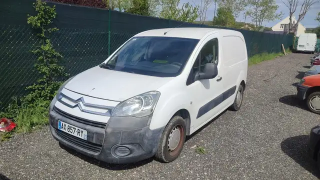 Peugeot Partner 1.6 HDI 90cv déstockage PAYE EN 4X POSSIBLE SANS INTERT