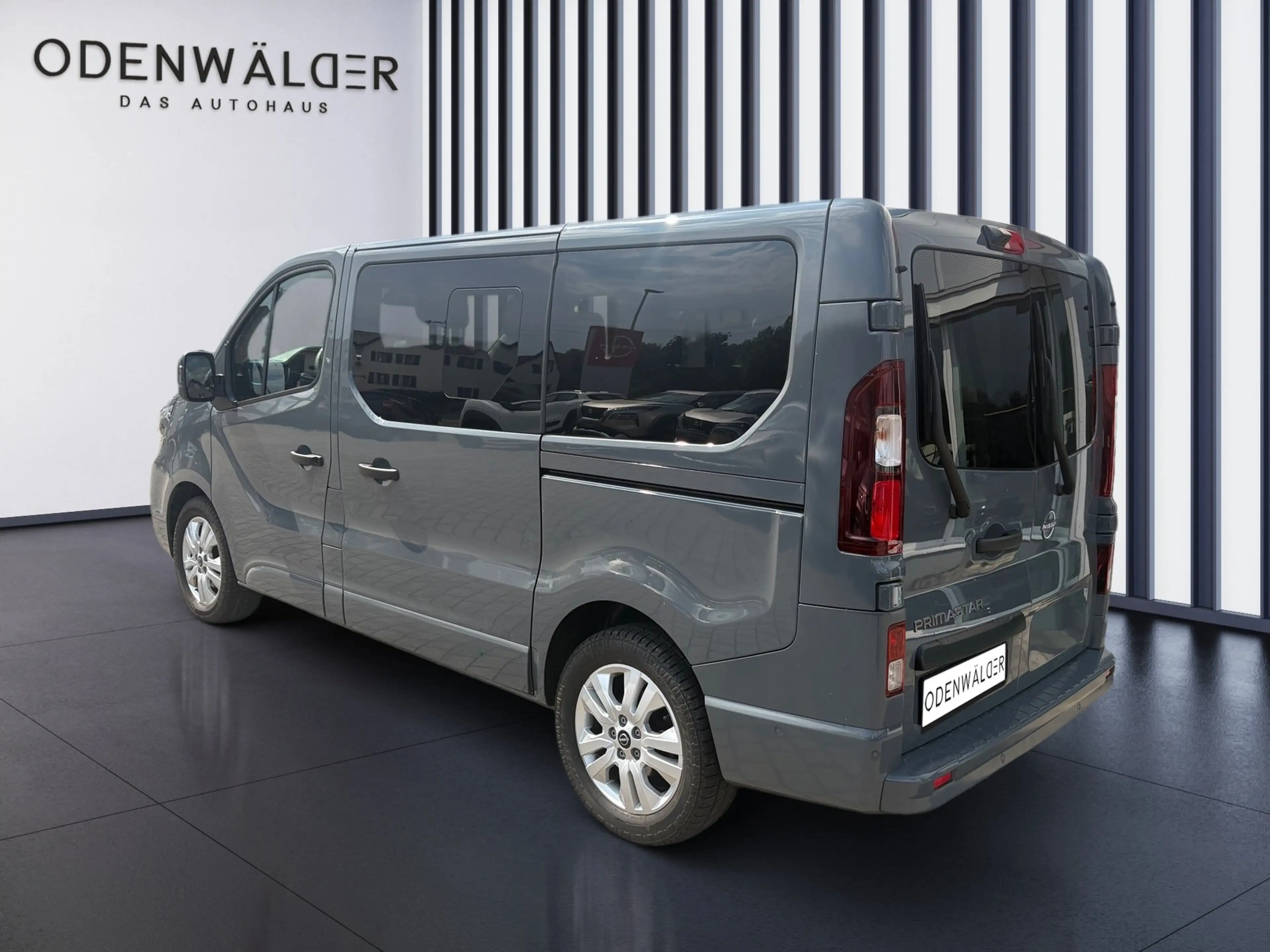 Nissan Primastar Kombi L1H1 Tekna dCI 170  2.8t ACC+LED — photo 11