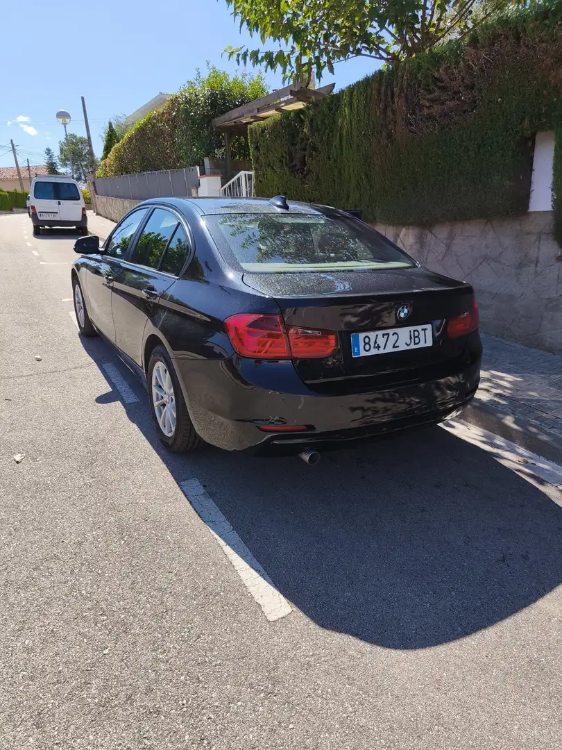 BMW 316 316dA Essential Edition - 1