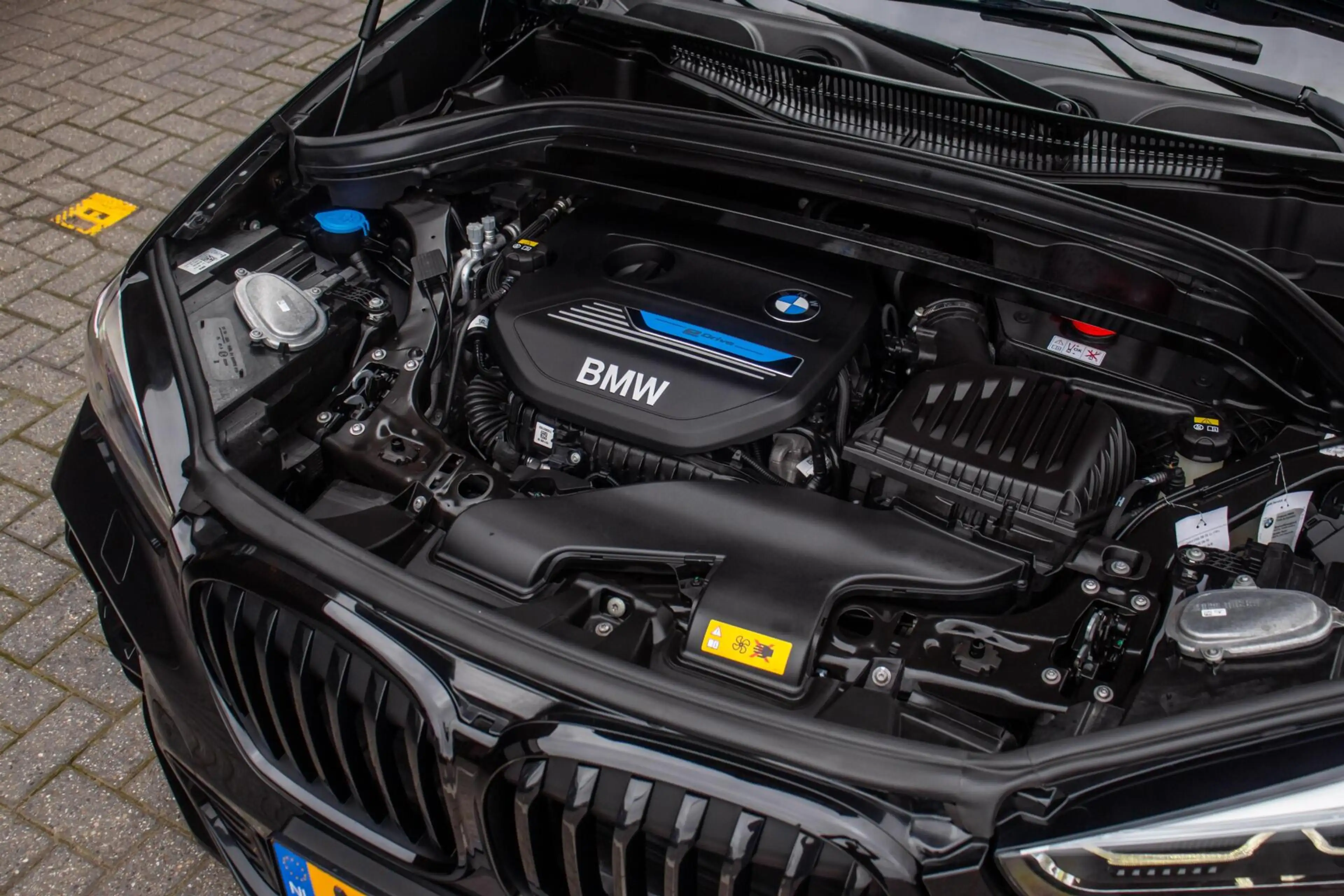 BMW X1 xDrive25e M-Sport, Pano, Leder, Trekhaak, Ambient, — photo 32