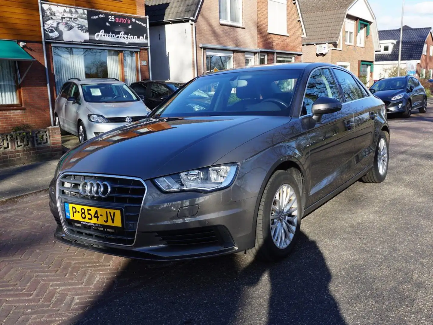 Audi A3 1.4 TFSI Ambi. PL+ Bronce - 1