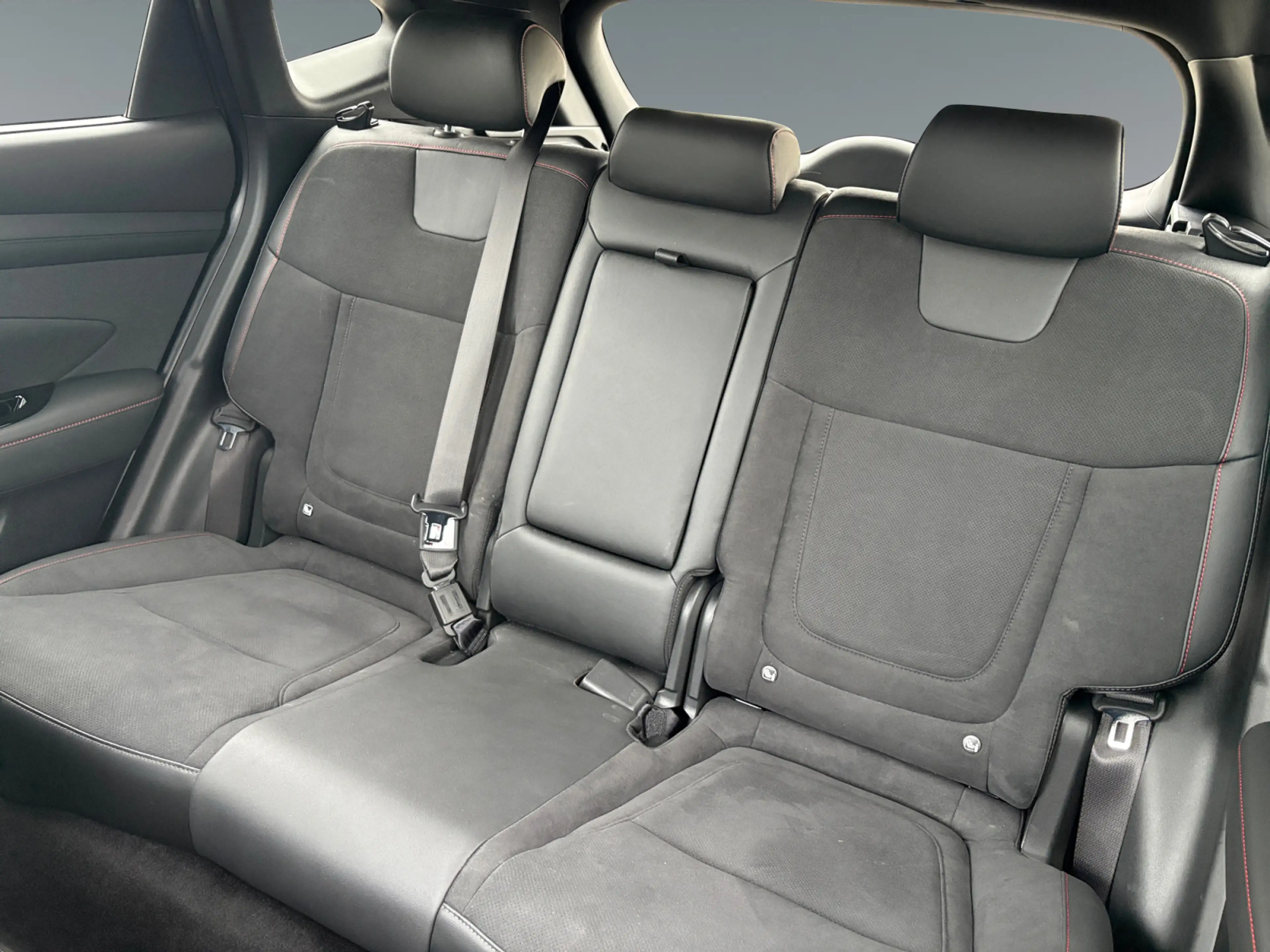 Hyundai TUCSON Tucson NX4 N Line 1,6 T-GDi PHEV 4WD AT t5pl1-PP1 — photo 13