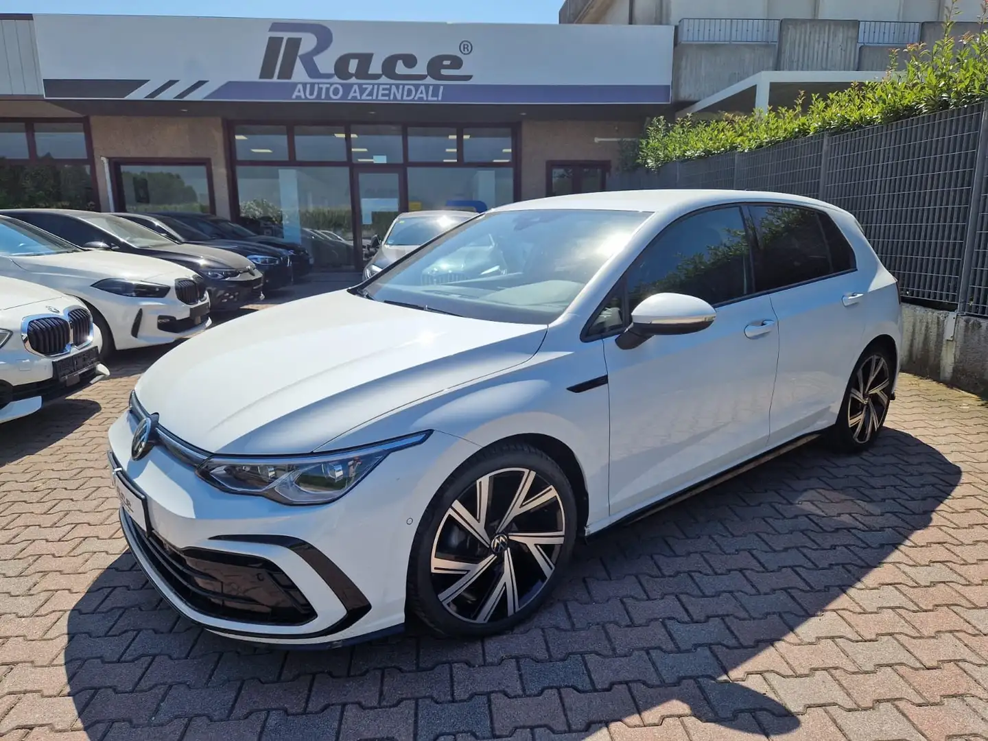 Volkswagen Golf 1.5 tsi evo R-Line 150cv VARI COLORI E ALLESTIMENT Bianco - 1
