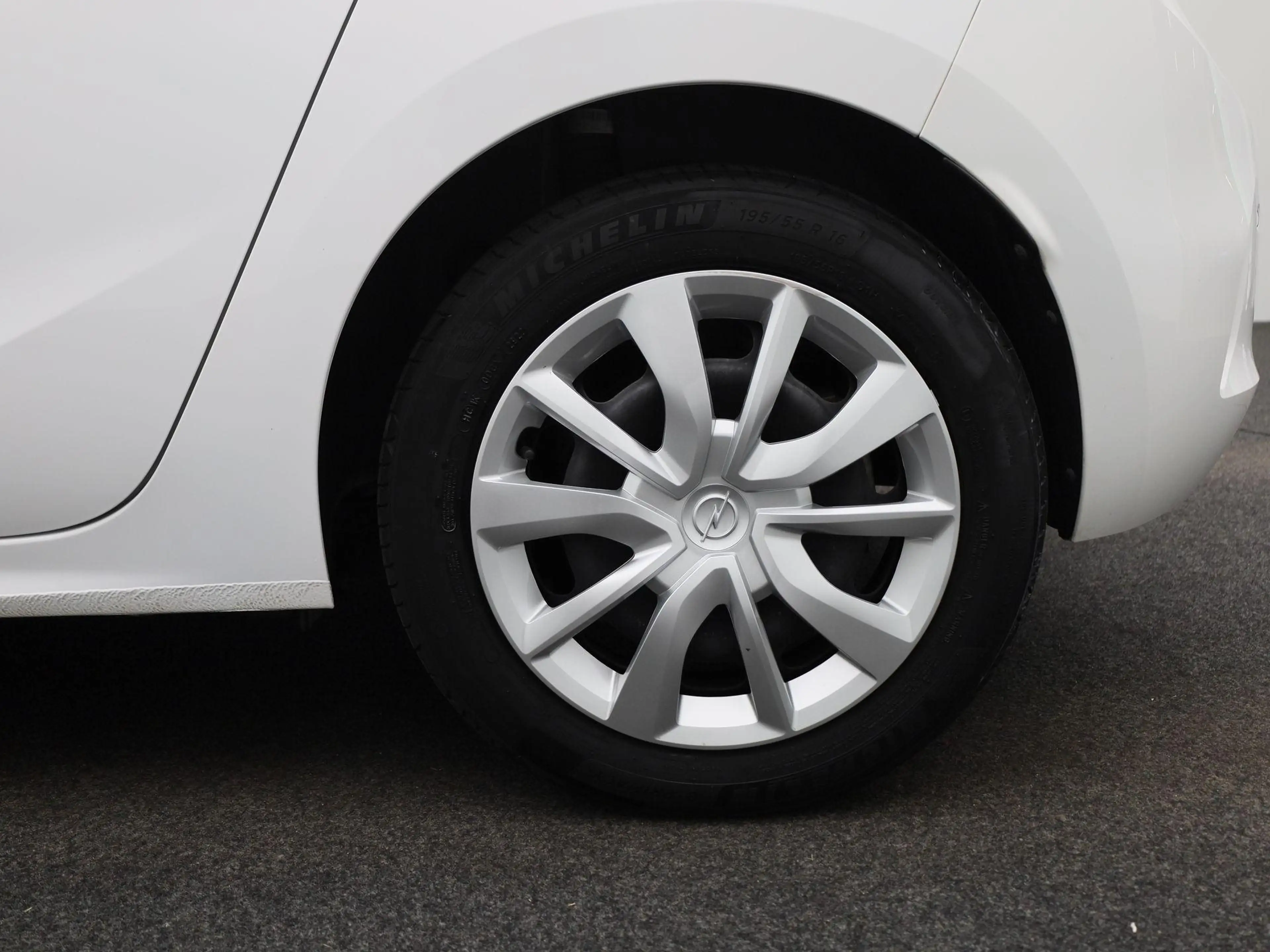 Opel Corsa-e Edition 50 kWh | SOH 100% | APPLE CARPLAY - ANDROI — photo 13