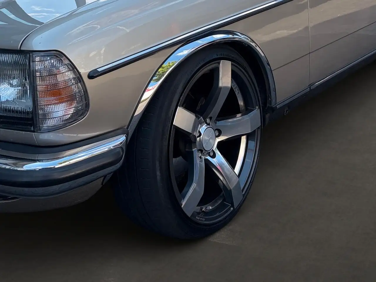 Mercedes-Benz 230 CE W123 Coupe, foto 9