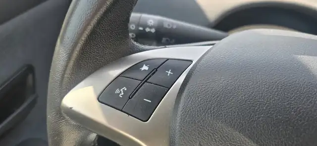Lancia Ypsilon view 11