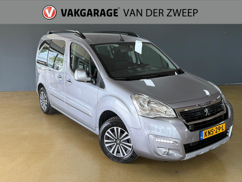 Peugeot Partner Tepee 1.2 PureTech Allure | Navigatie | Trekhaak | — photo 2