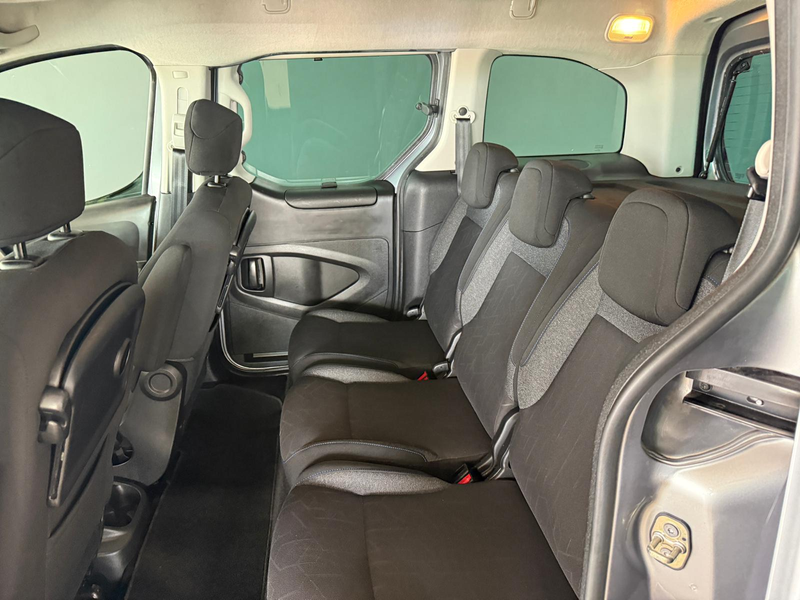 Peugeot Partner Tepee 1.2 PureTech Allure | Navigatie | Trekhaak | — photo 13