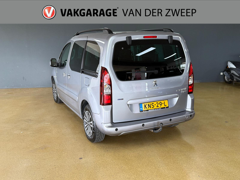 Peugeot Partner Tepee 1.2 PureTech Allure | Navigatie | Trekhaak | — photo 5