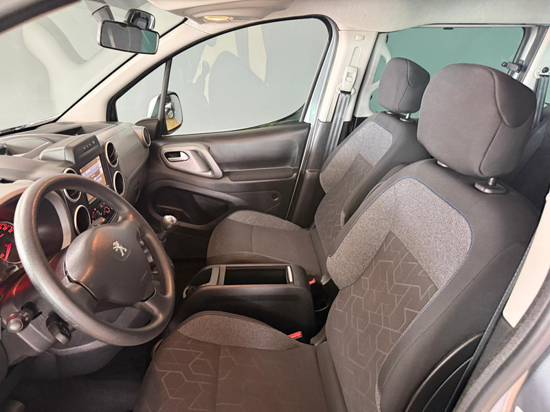 Peugeot Partner Tepee 1.2 PureTech Allure | Navigatie | Trekhaak | — photo 10