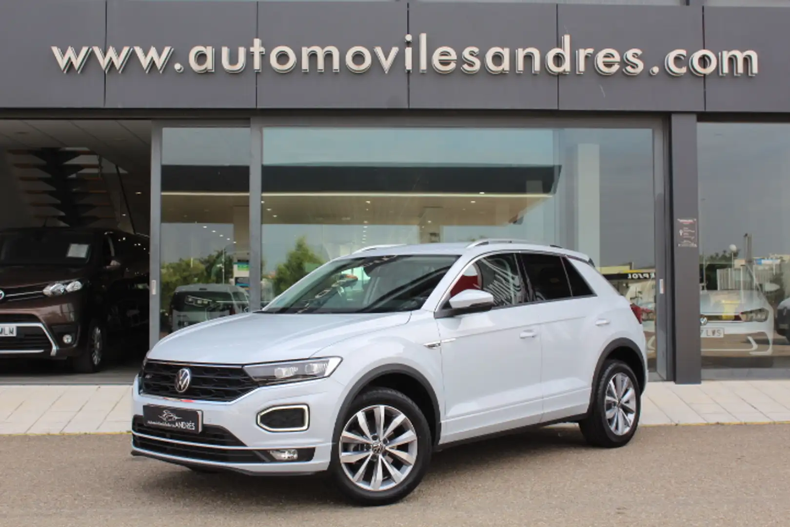 Volkswagen T-Roc 1.0 TSI Advance R-line 81kW Blanco - 1