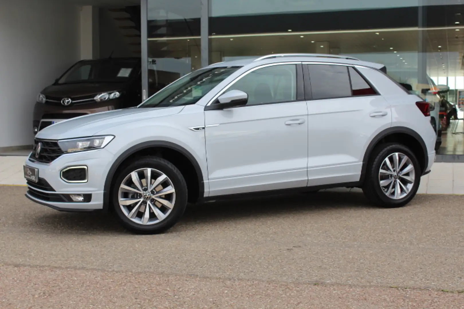 Volkswagen T-Roc 1.0 TSI Advance R-line 81kW Blanco - 2