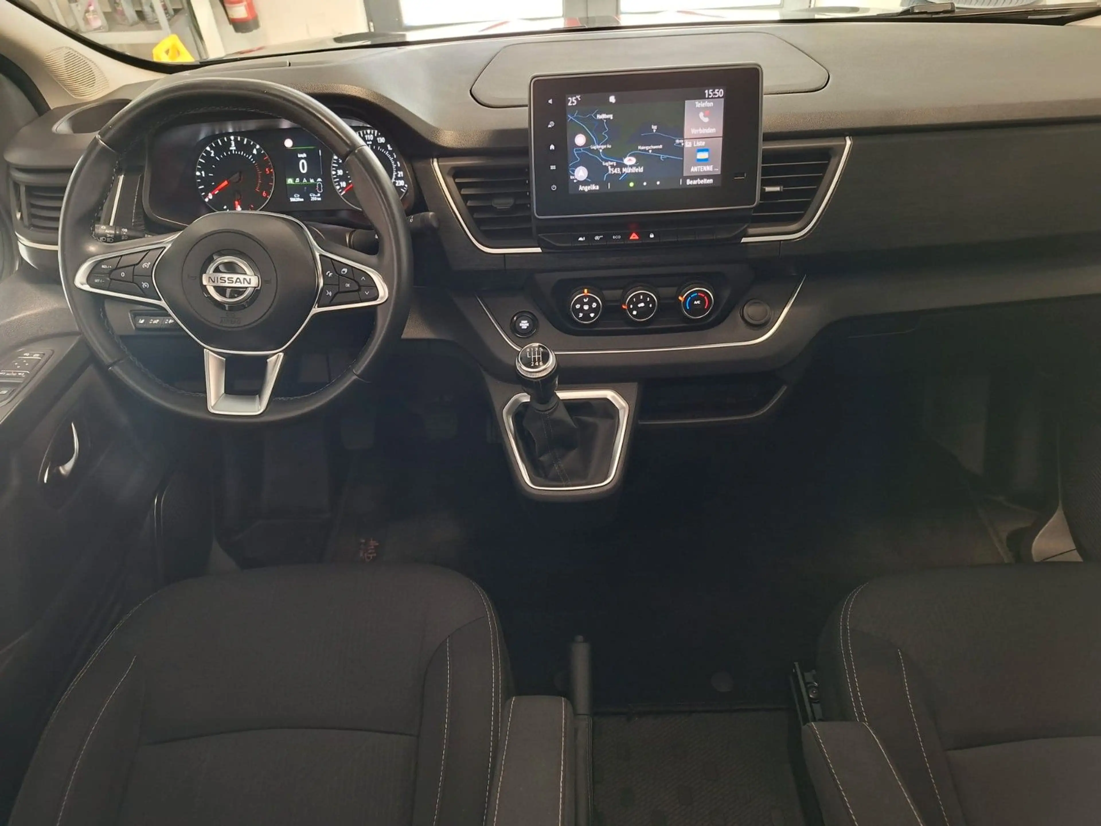 Nissan NV300 Kombi L1H1 2,8t TEKNA — photo 11