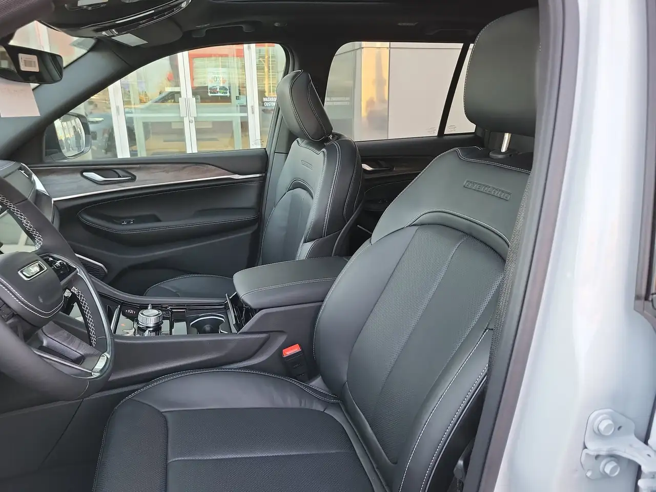 Jeep Grand Cherokee снимка Jeep Grand Cherokee