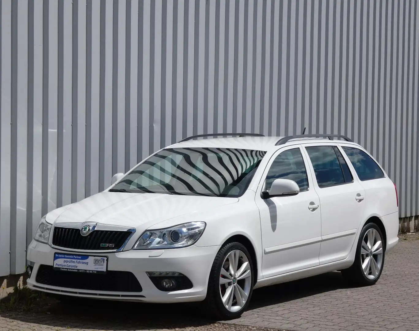 Skoda Octavia Combi RS-Klima-Leder-Navi-Xenon-PDC-Alu Weiß - 1