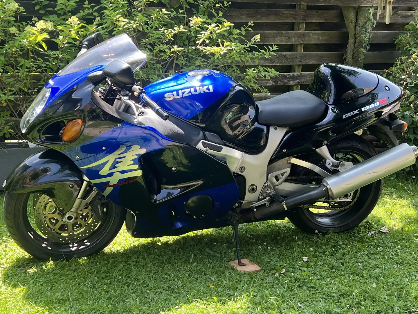 Suzuki Hayabusa - 1