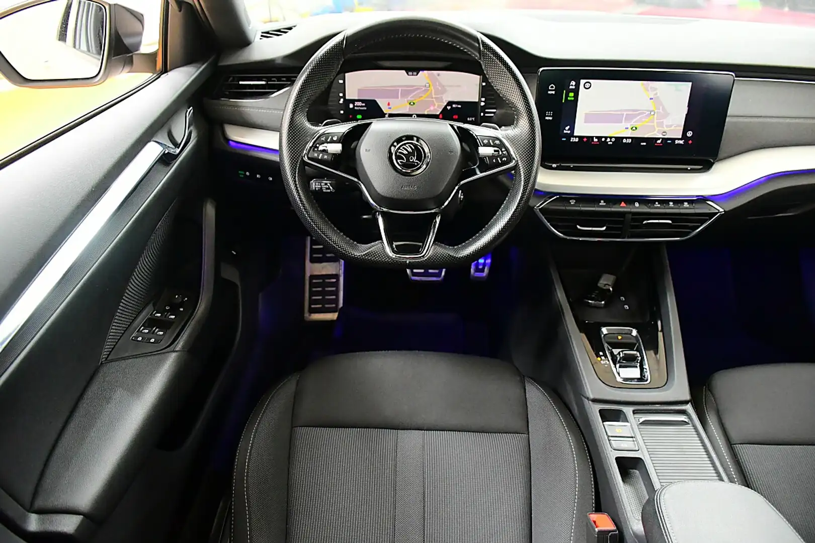 Skoda Octavia 2,0 TDI Style DSG Argent - 2