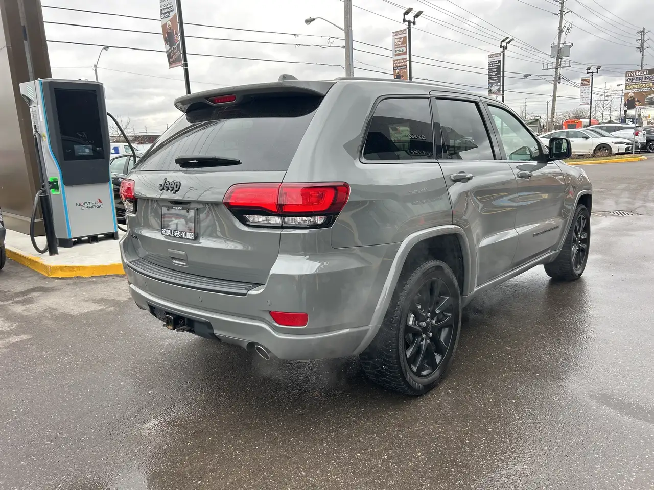 Jeep Grand Cherokee снимка Jeep Grand Cherokee
