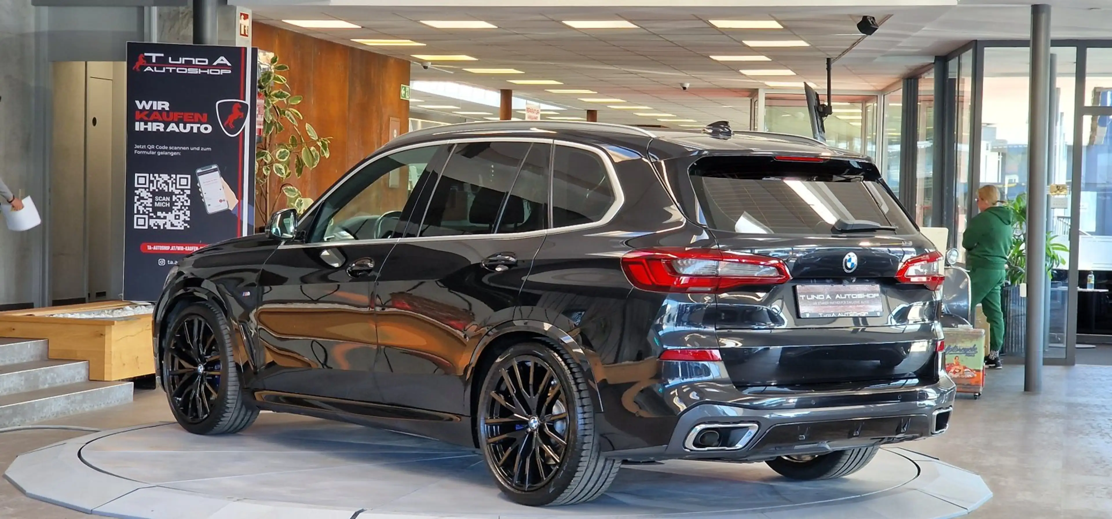 BMW X5 30d xDrive M-Paket Aut. *Head-up*Luftfederung*AHK* — photo 6