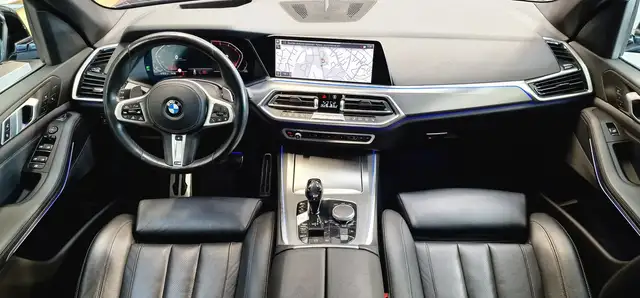 BMW X5 view 12
