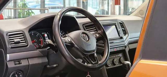 Volkswagen Amarok view 12