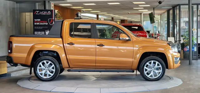 Volkswagen Amarok view 5