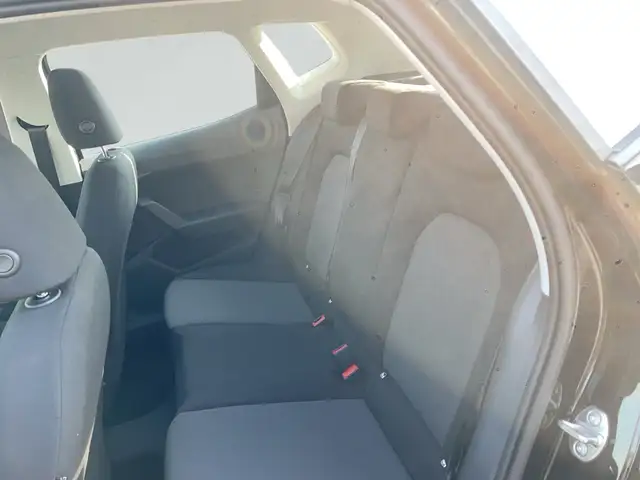 Seat Arona view 12