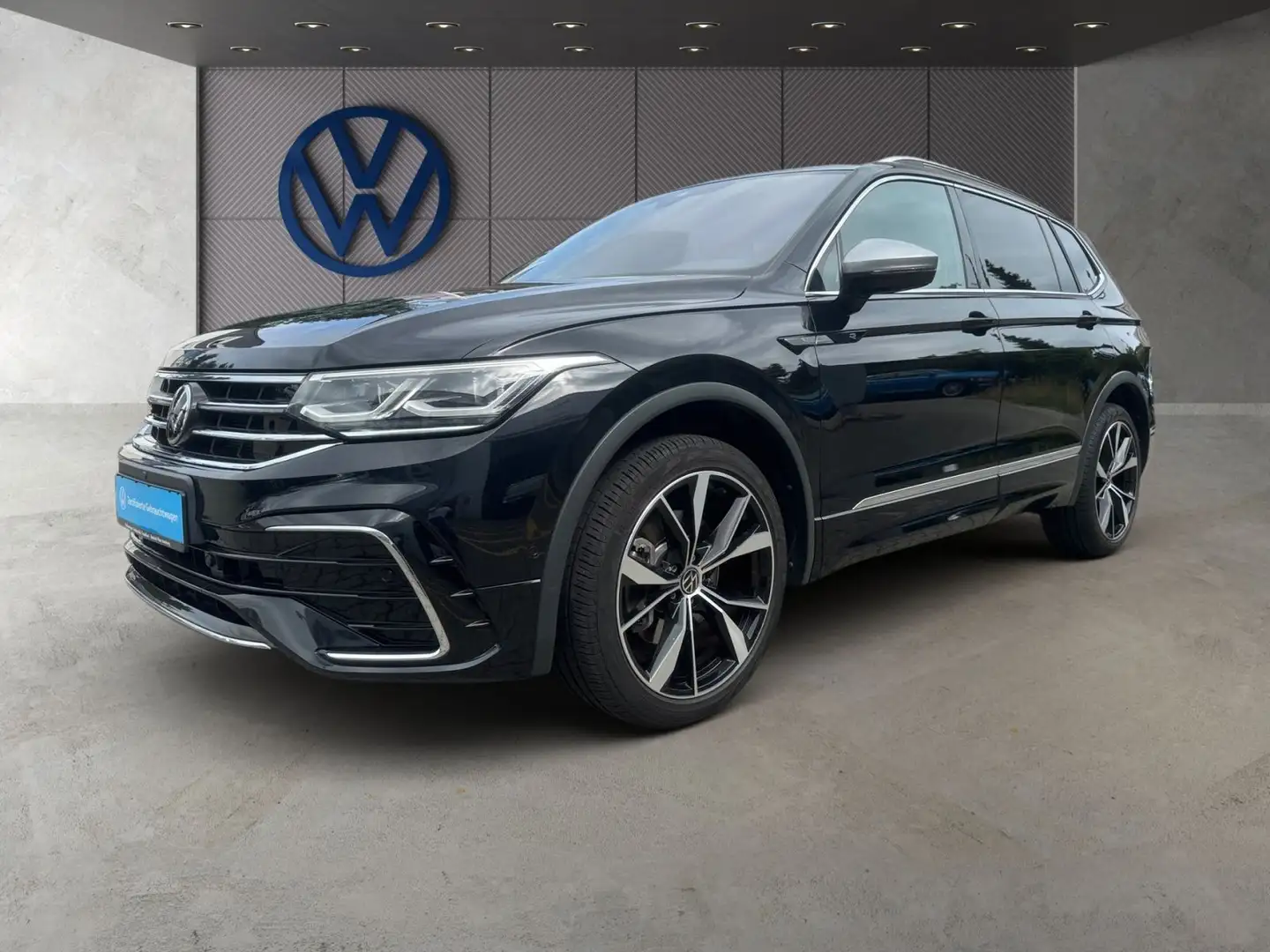 Volkswagen Tiguan Allspace 2.0 TSI R-Line 4Motion Navi AHK Schwarz - 2