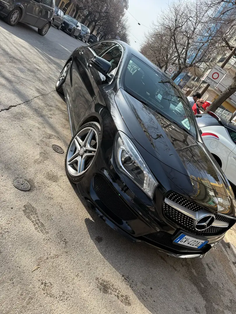Mercedes-Benz CLA 200 d (cdi) Premium auto - 1
