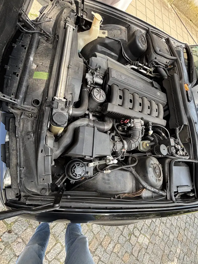 BMW 520 520i 24V - 2