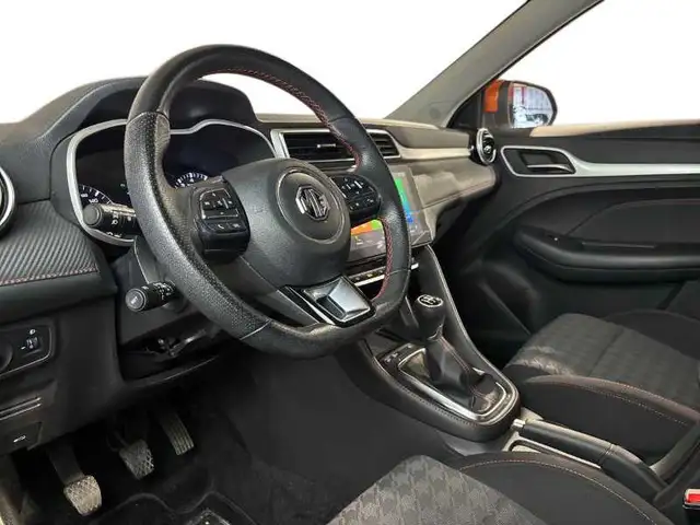 MG ZS view 11