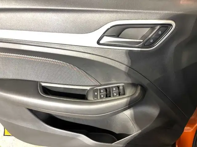 MG ZS view 10