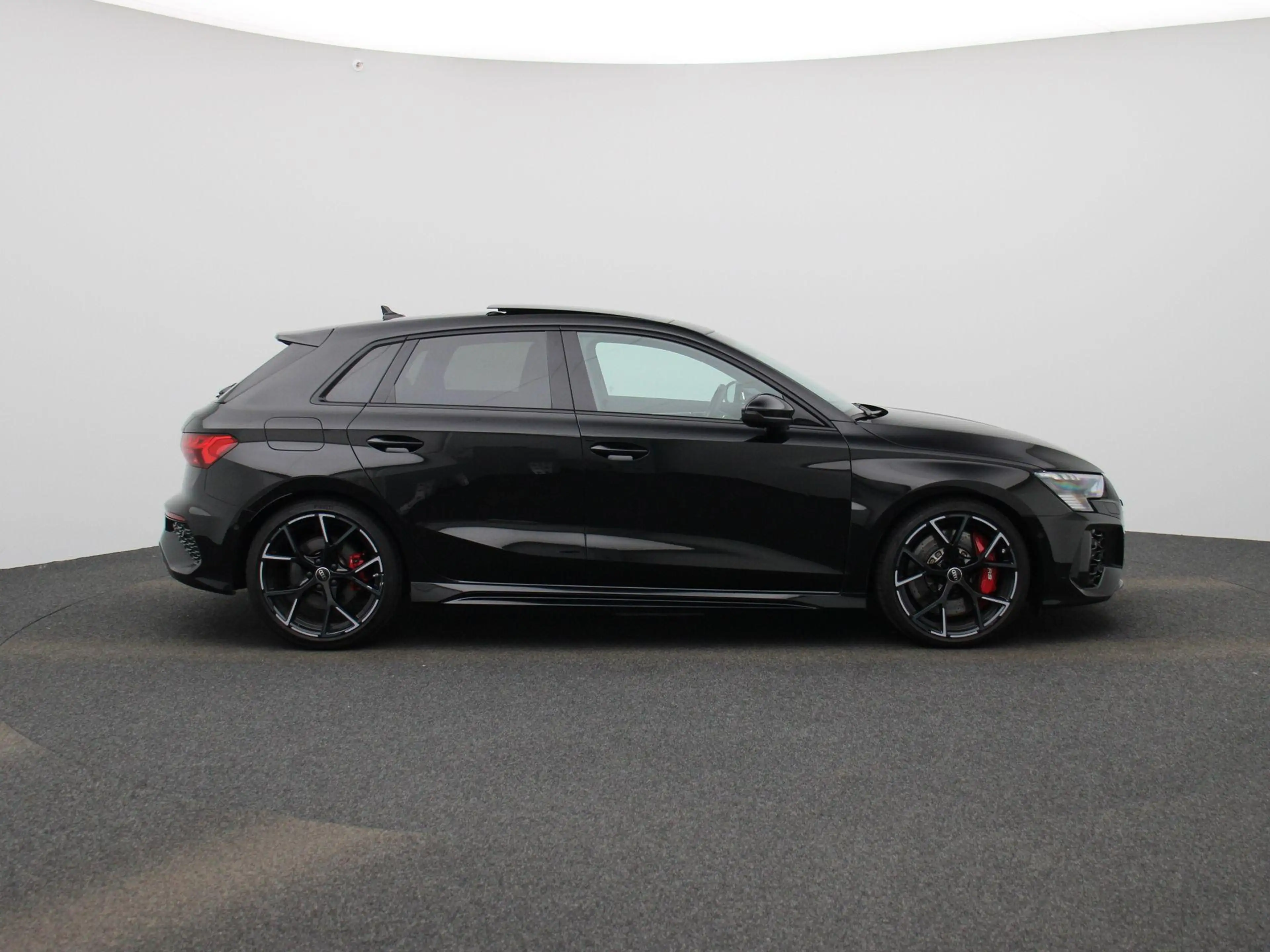 Audi RS3 Sportback 2.5 TFSI RS3 S tronic quattro — photo 7