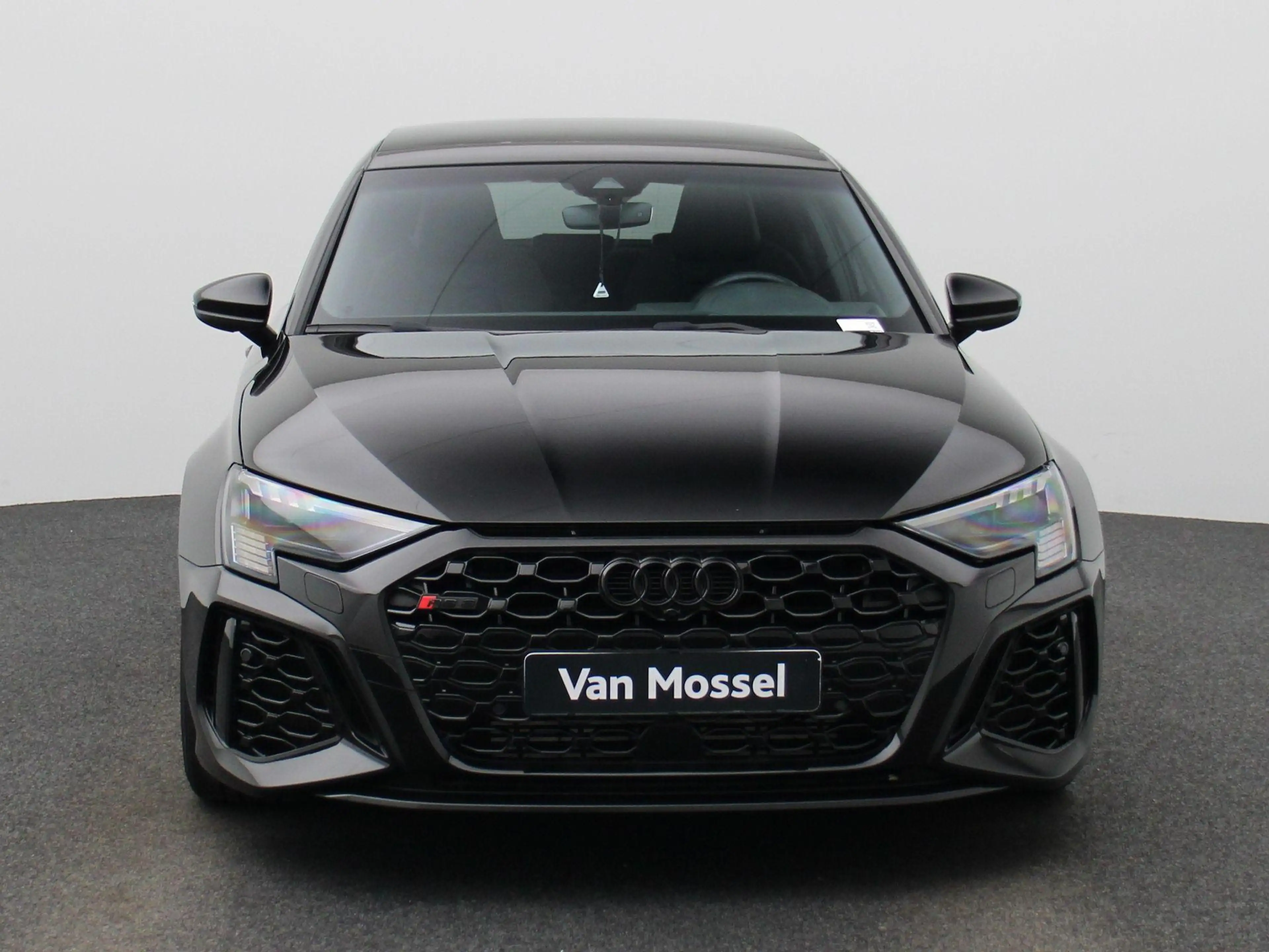 Audi RS3 Sportback 2.5 TFSI RS3 S tronic quattro — photo 3