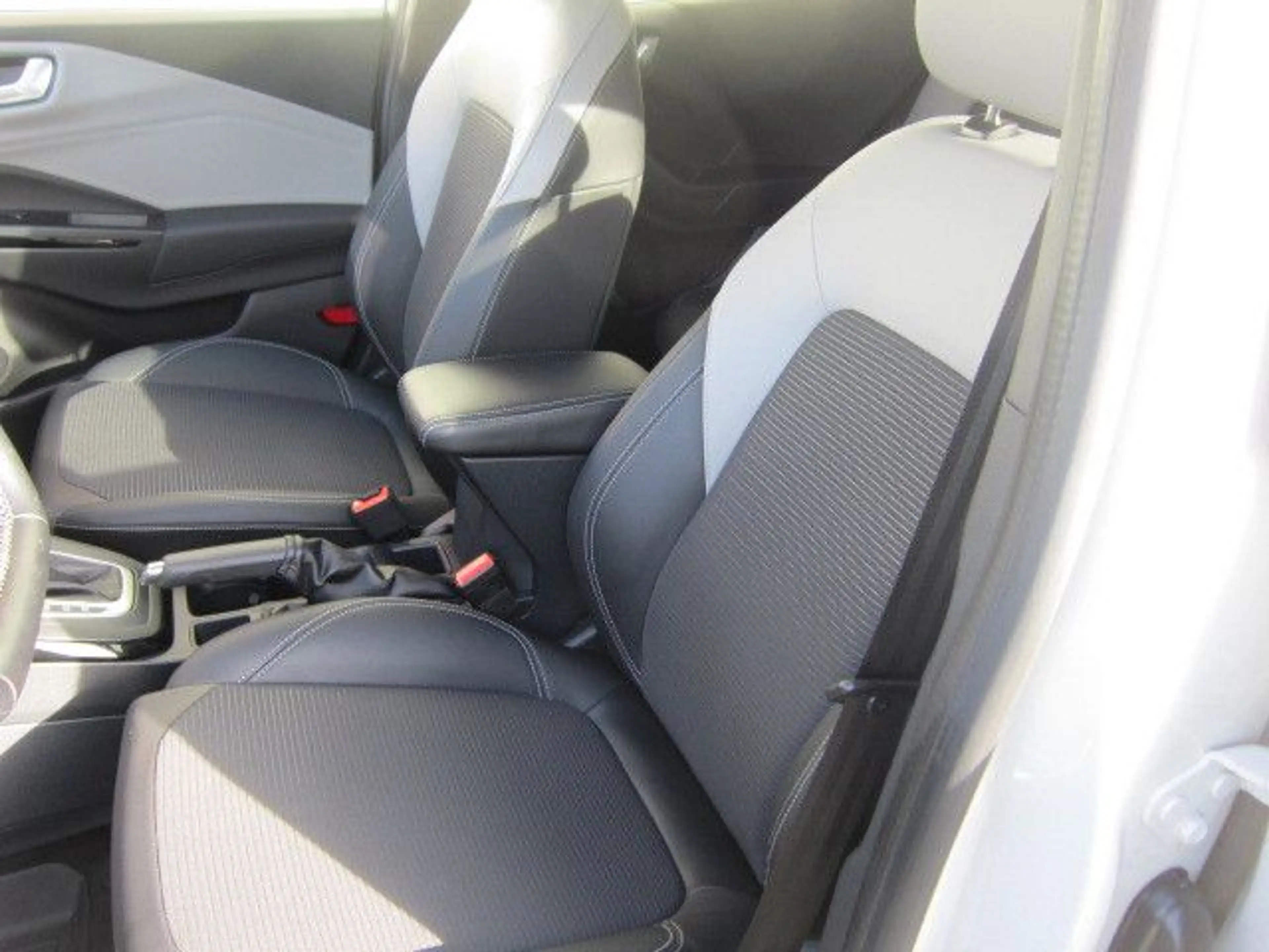 Ford Puma Sound Edition, 1.Hand FGS 5 Jahre 100000 KM — photo 8