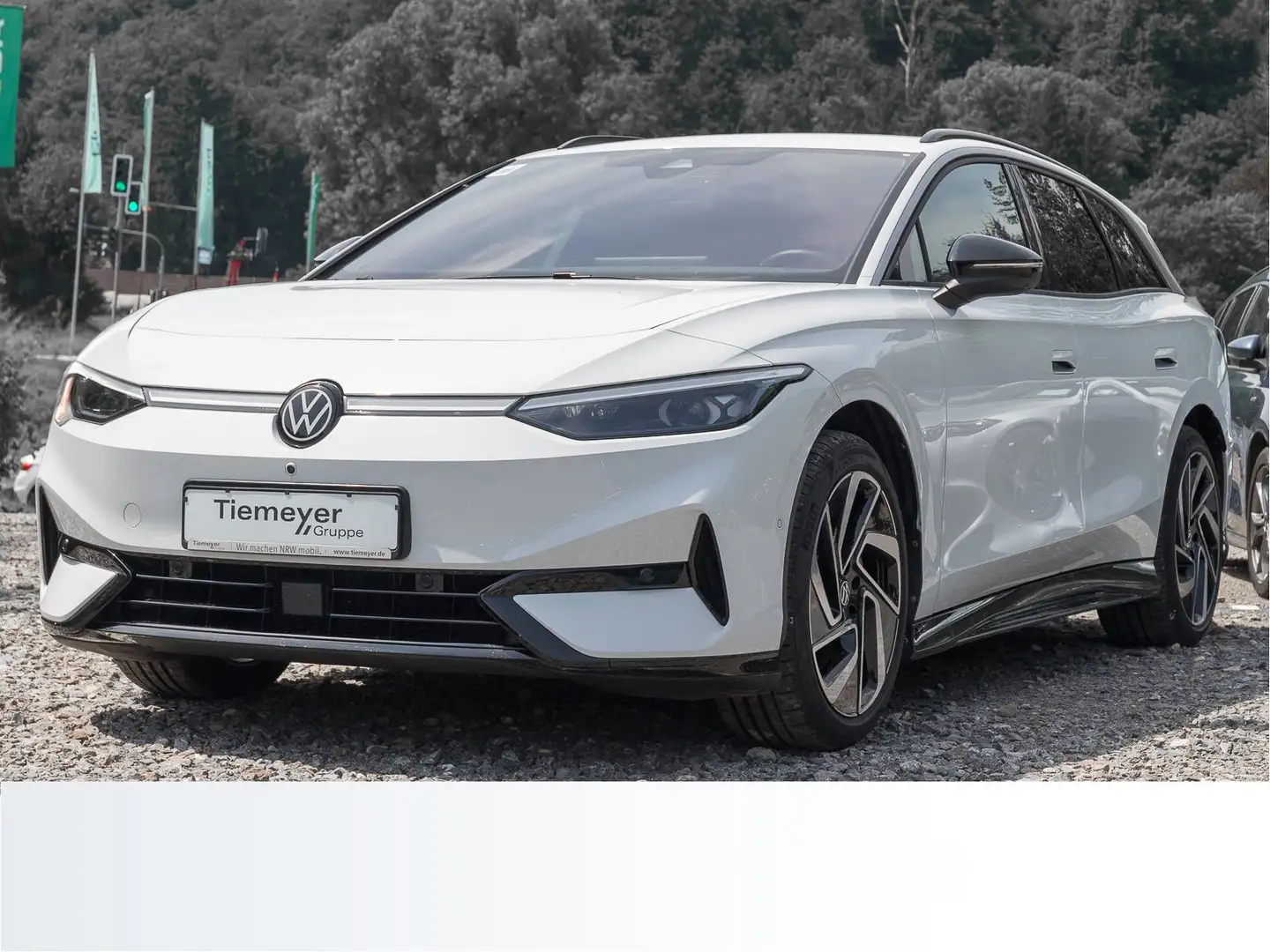Volkswagen ID.7 Tourer PRO MASSAGE AHK WÄRMEP. IQ.DRIVE Білий - 2