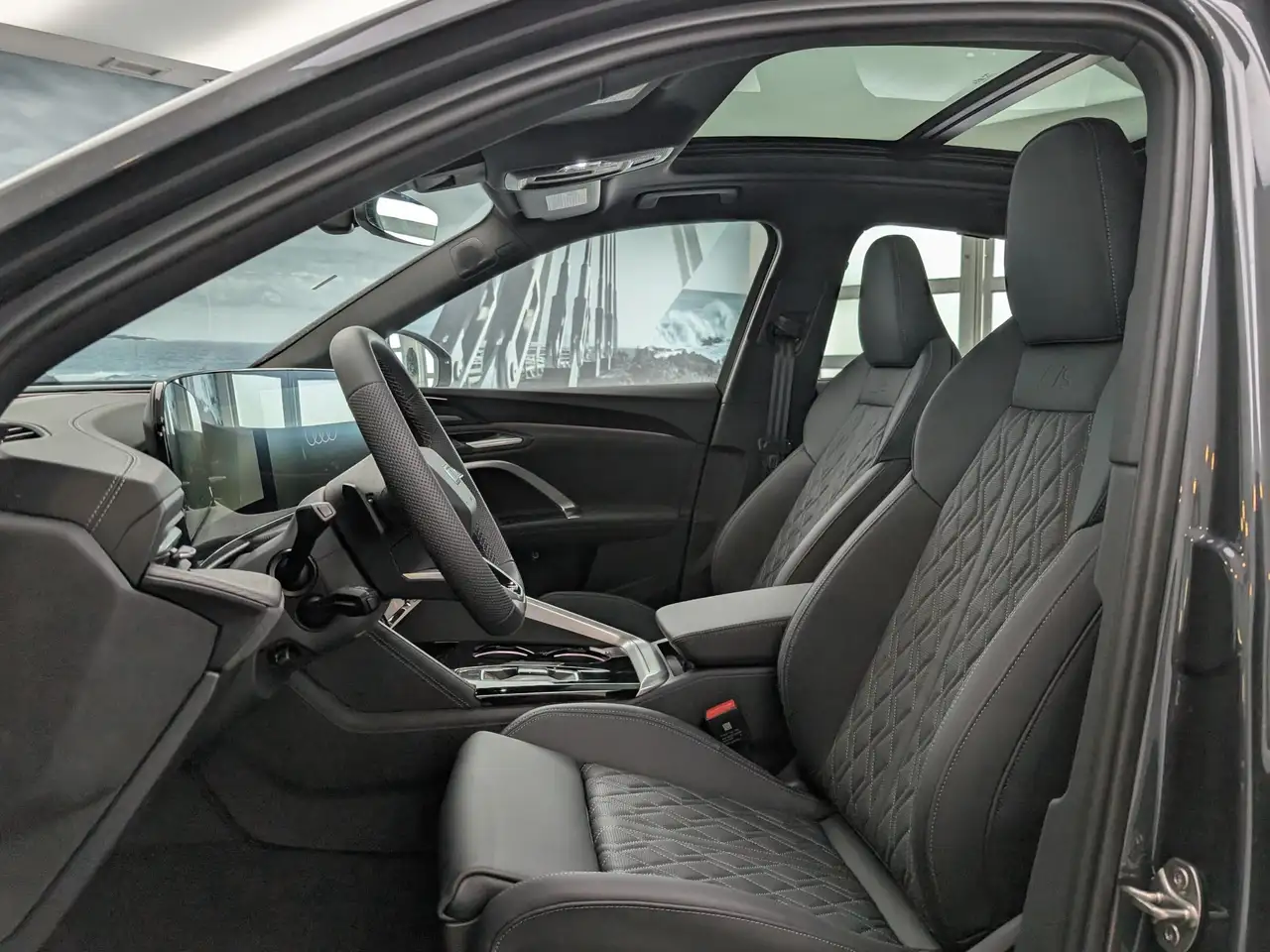 Audi SQ5 снимка Audi SQ5
