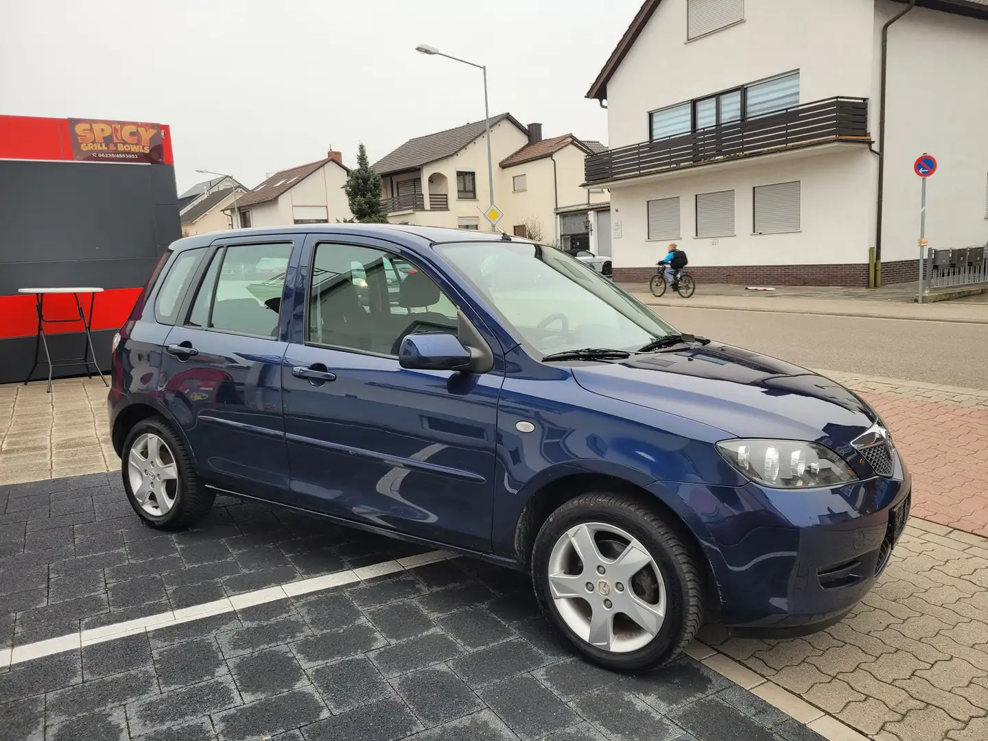 Mazda 2 1.4 Active (59kW) Blau - 2