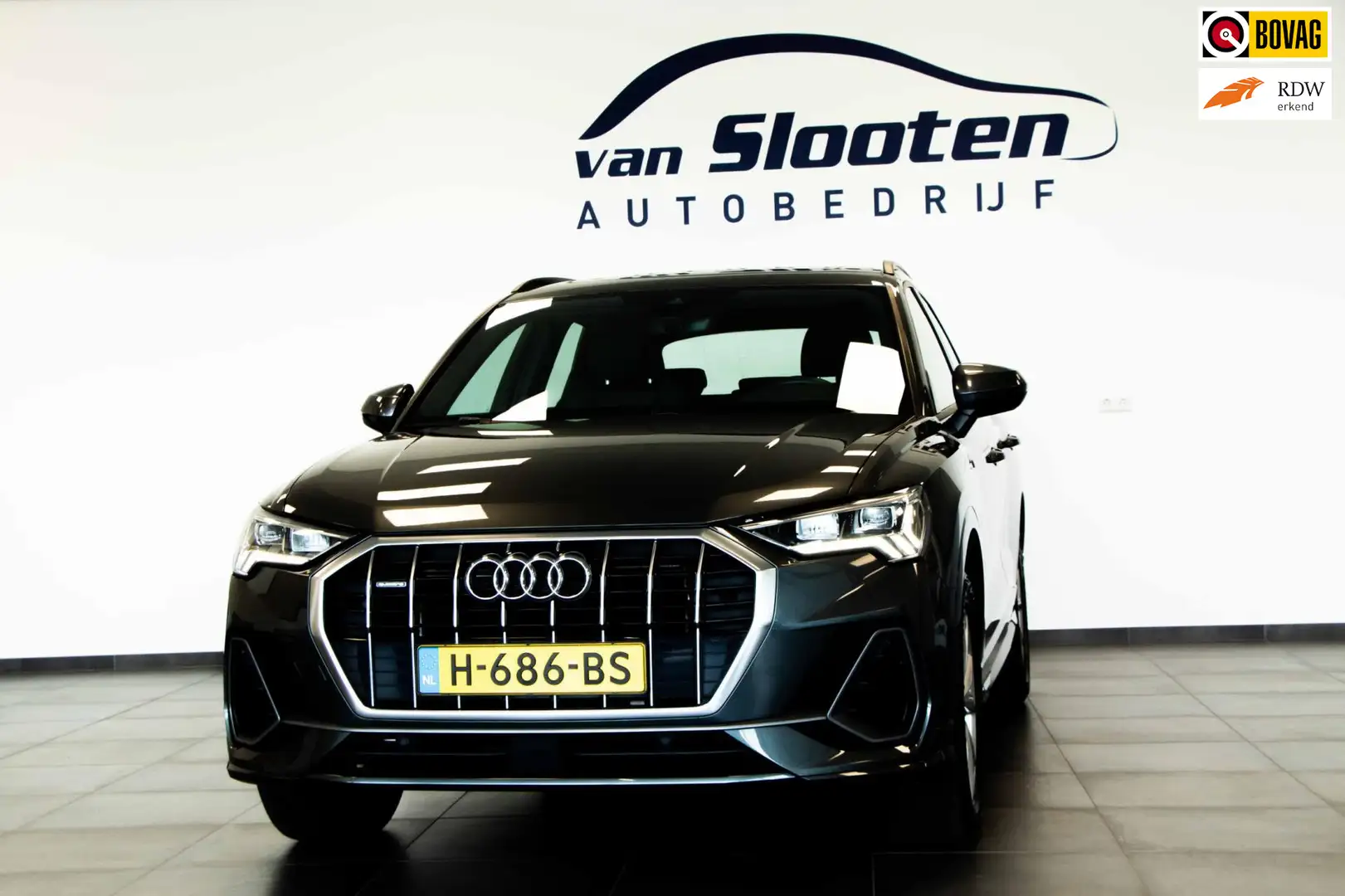 Audi Q3 40 TFSI quattro S Line | 190 PK| Navigatie| Pano D Grijs - 1