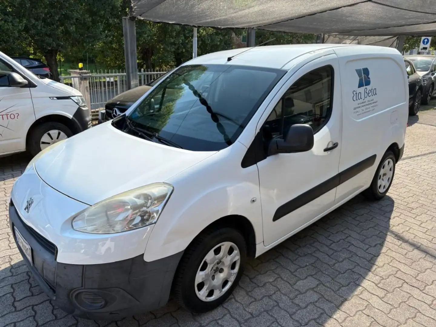 Peugeot Partner 1.6 8V HDi 90CV FAP L1 3 posti Furgone Bianco - 1