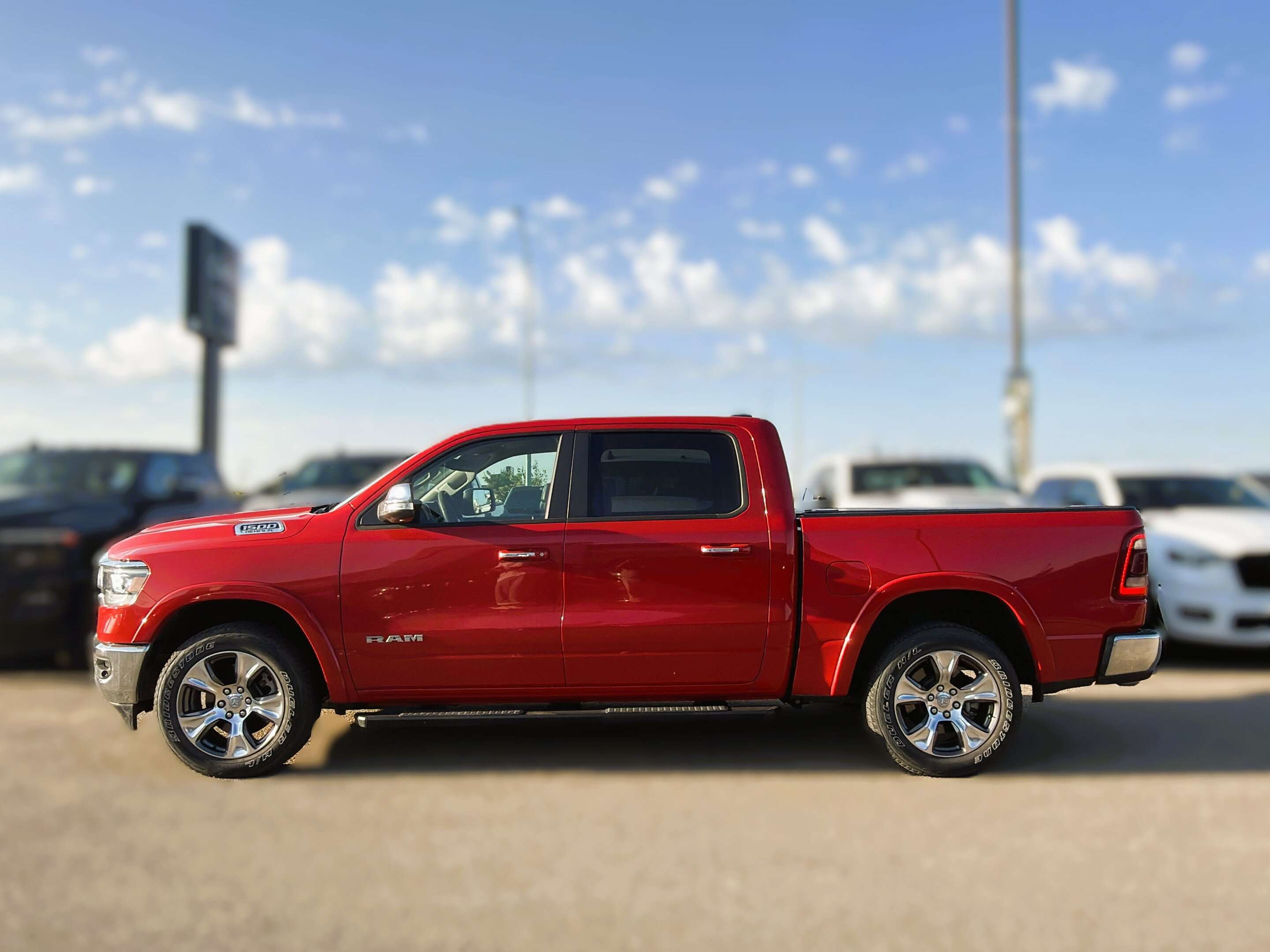 2022 RAM 1500 Laramie — снимка 1