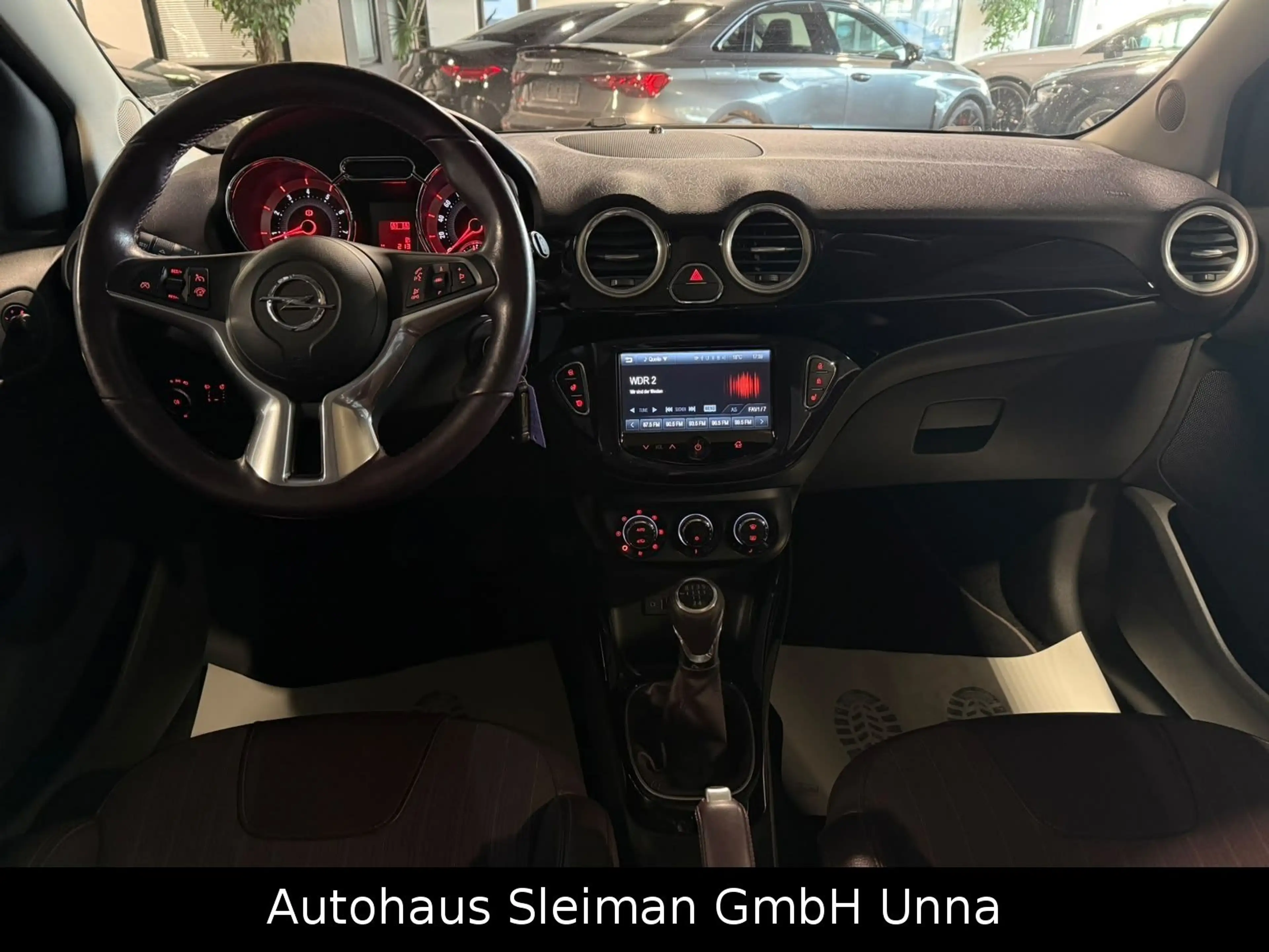Opel Adam Glam 1,2 Klima/Panoramadach/Alu/Top — photo 12