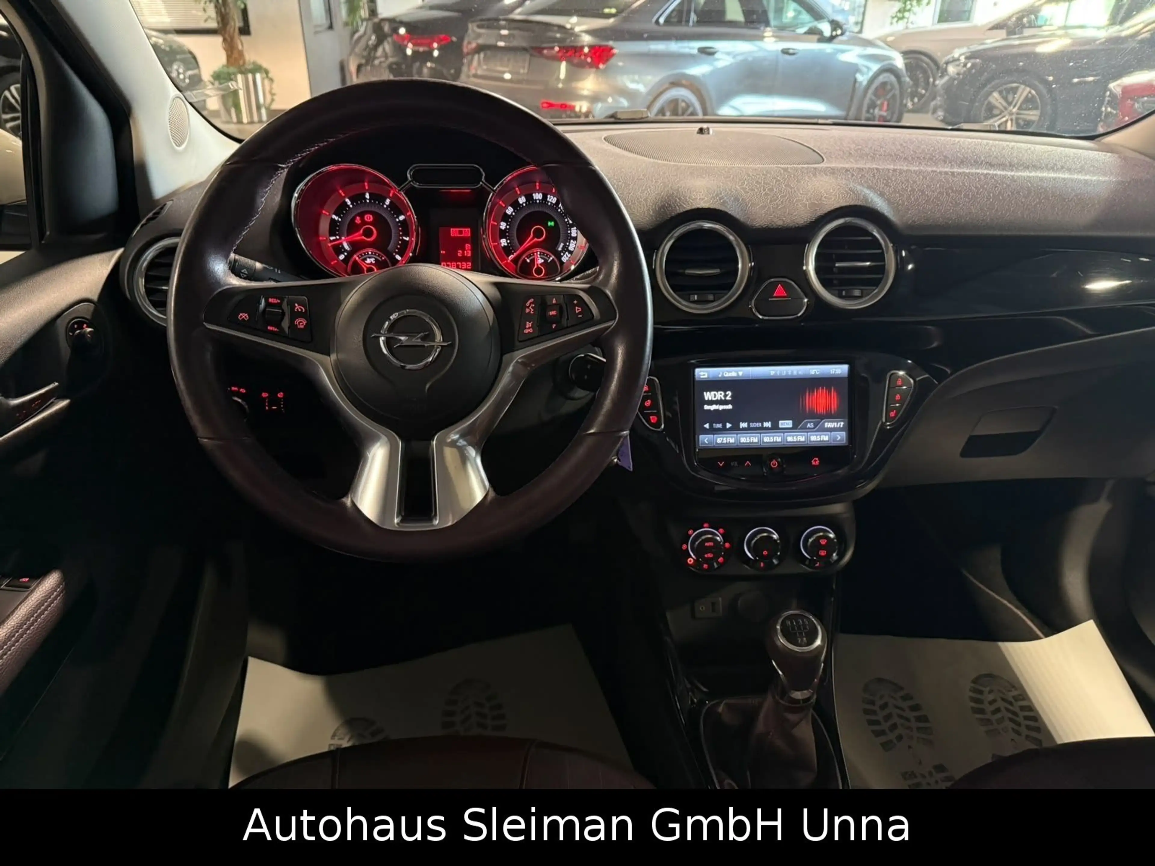 Opel Adam Glam 1,2 Klima/Panoramadach/Alu/Top — photo 9
