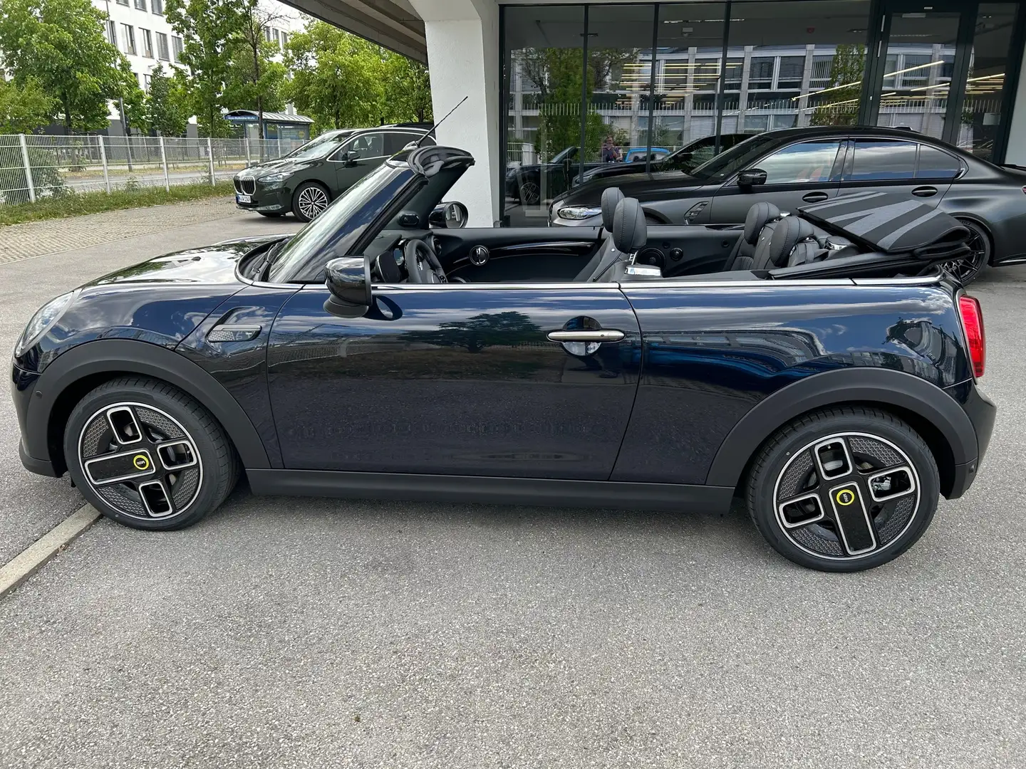 MINI Cooper SE alle Extras -  TOP-Zustand one of 999 Siyah - 2