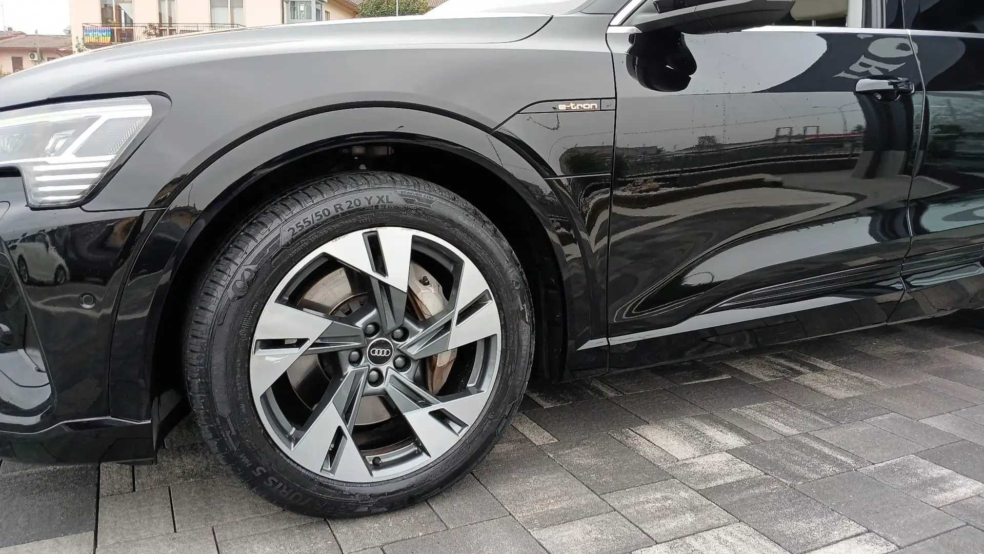 Audi e-tron e-tron Sportback Sportback 55 quattro*PREZZO PROMO Zwart - 2