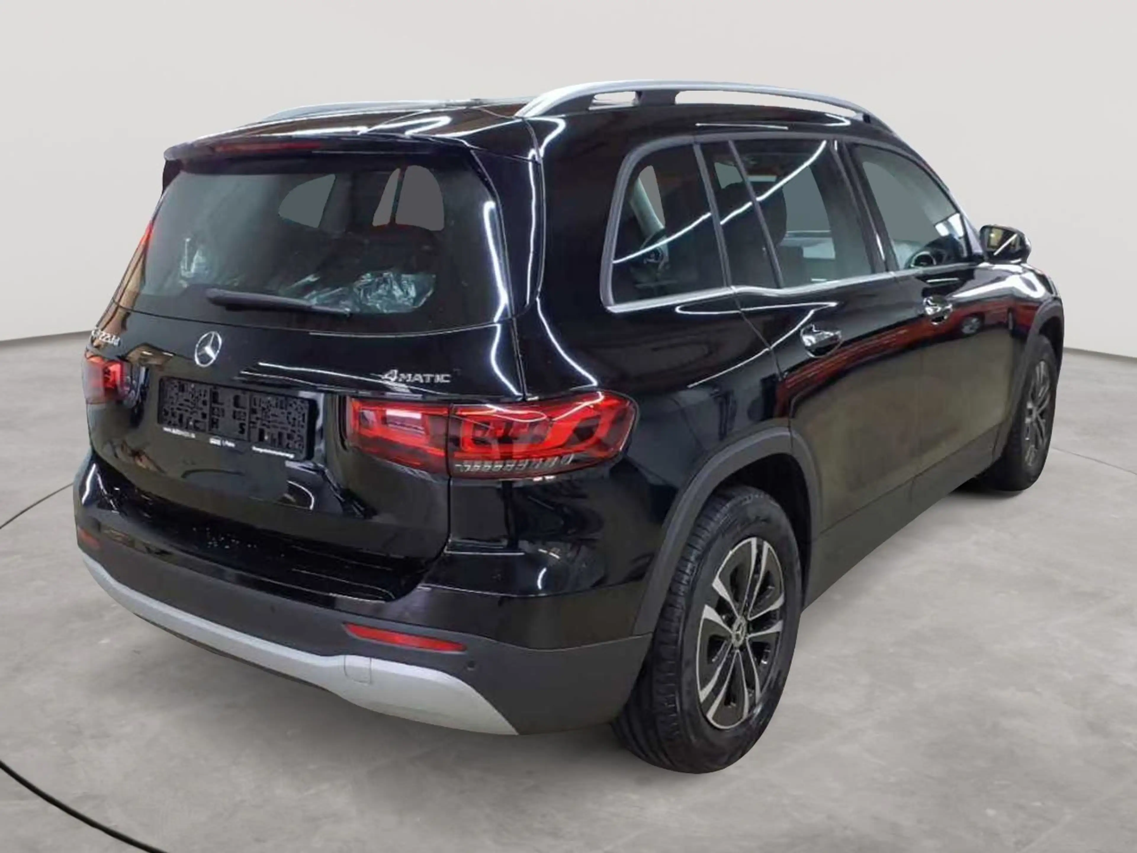 Mercedes-Benz GLB 220 GLB 220d 4M-Style AHK Beam BusiP AssiP — photo 4