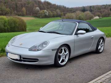 911 911 Carrera 4 Cabrio
