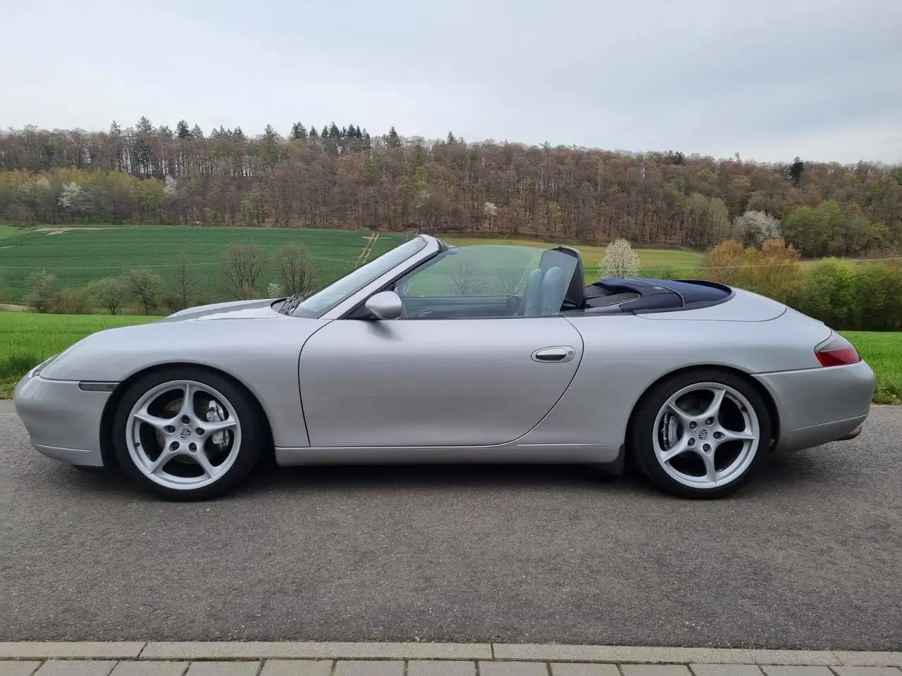Porsche 996 911 911 Carrera 4 Cabrio, foto 2